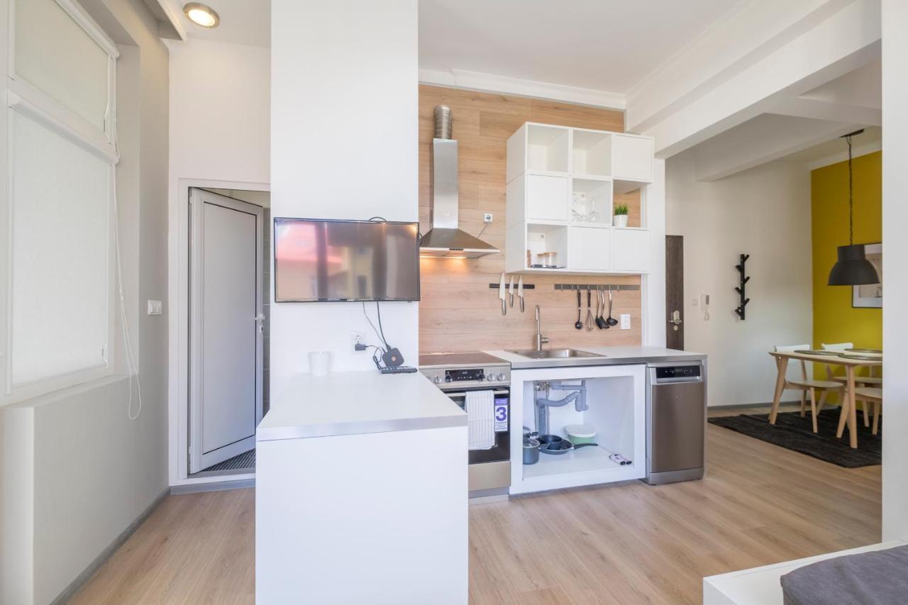 Bluewaveplace - Contemporary Home In Center Of סופיה מראה חיצוני תמונה