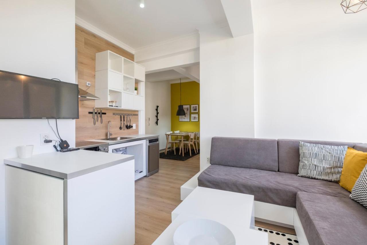 Bluewaveplace - Contemporary Home In Center Of סופיה מראה חיצוני תמונה